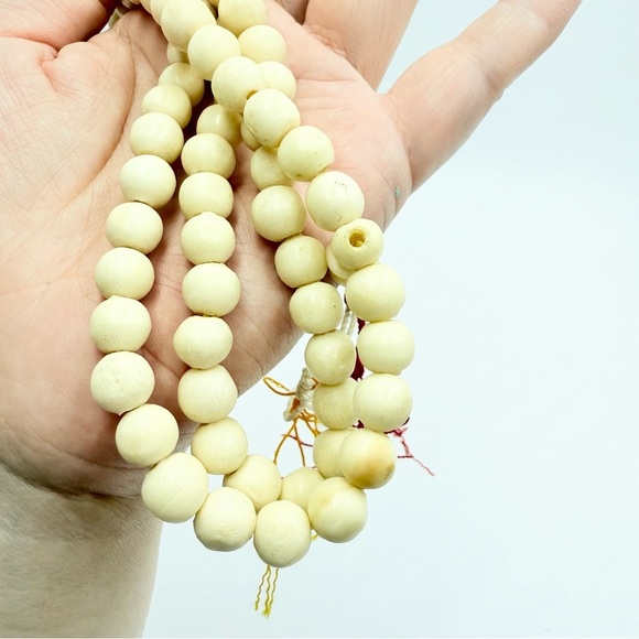 Vintage Tibetan Ivory Bone Mala Beaded Prayer Necklace - Picture 4 of 6